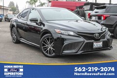 2024 Toyota Camry SE SE Auto