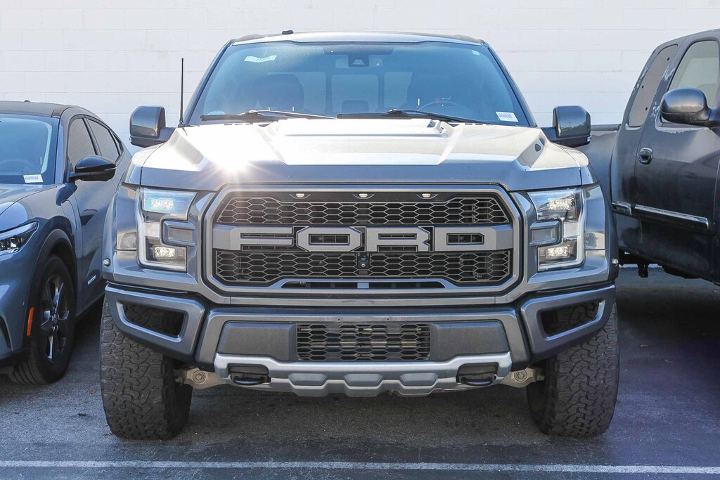 Used 2018 Ford F-150 Raptor Raptor 4WD SuperCrew 5.5 Box
