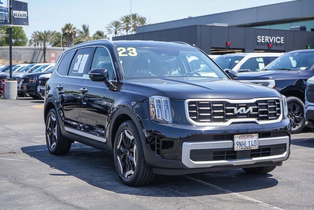 Used 2023 Kia Telluride S S AWD