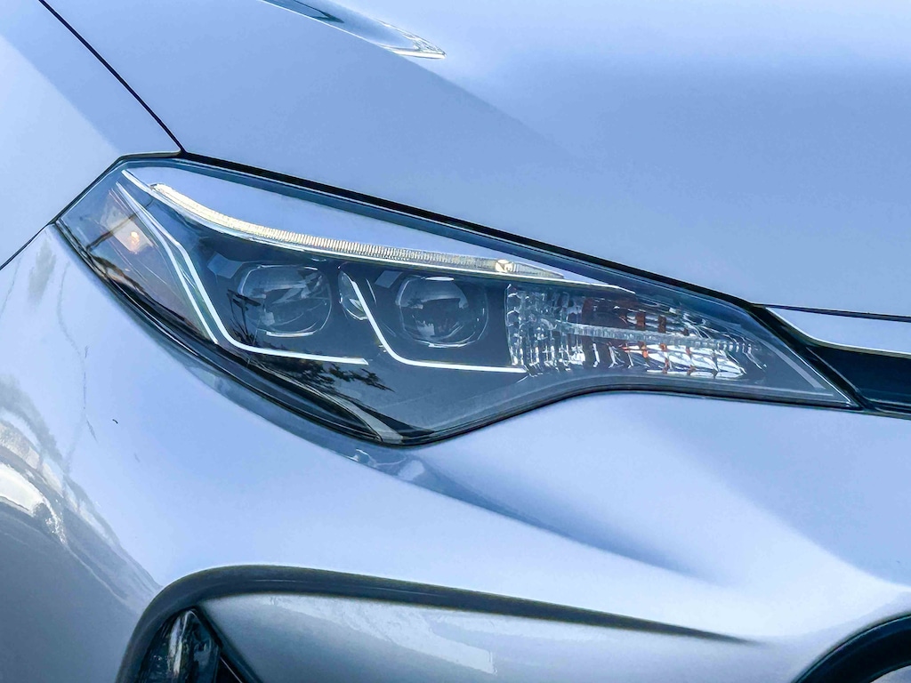 Used 2018 Toyota Corolla SE SE CVT
