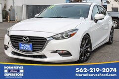2017 Mazda Mazda3 5-Door Touring 2.5 Touring 2.5 Auto