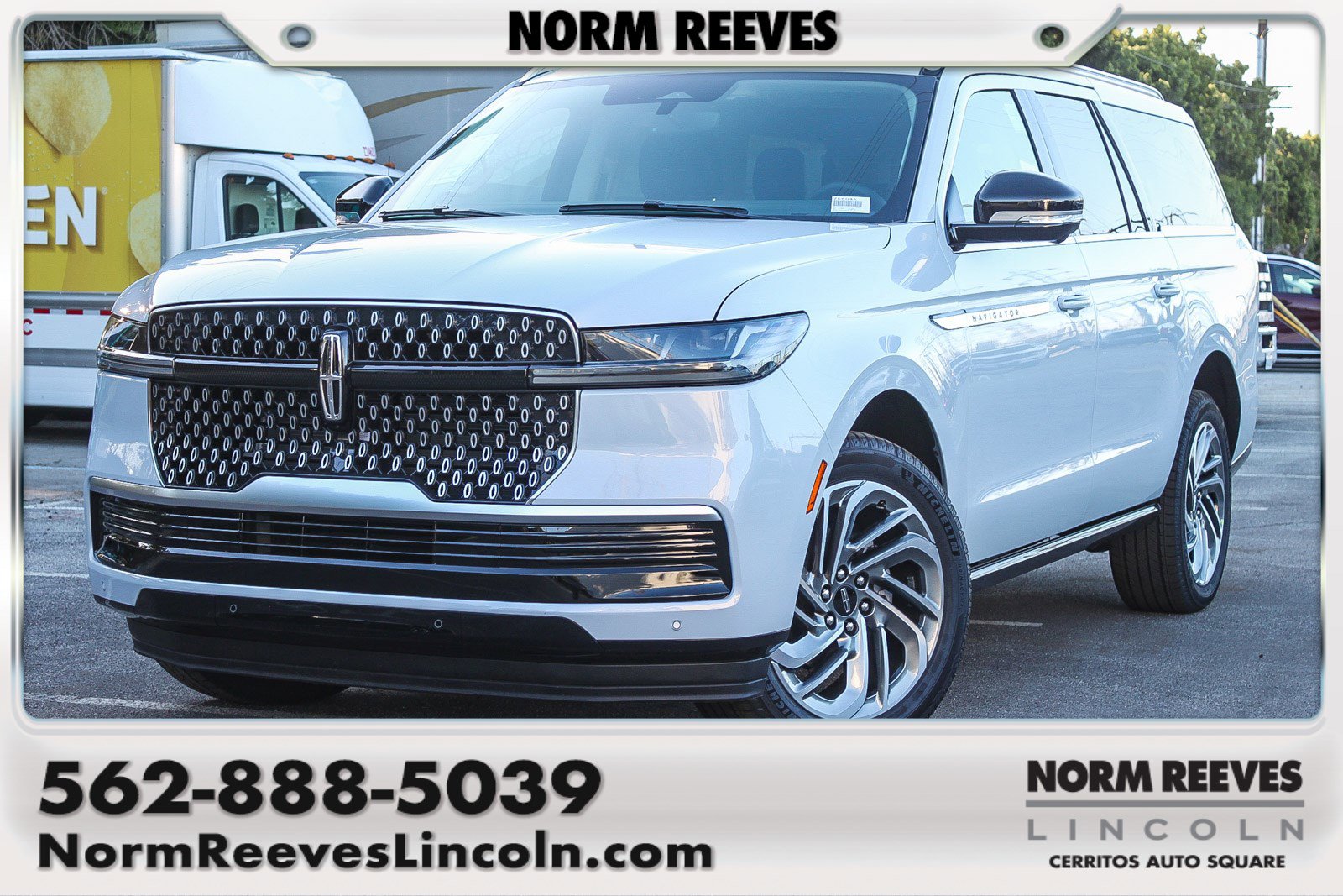 2026 Lincoln Navigator Reserve L 4WD's photo