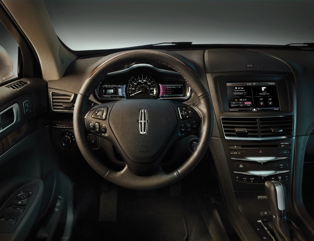 2015 Lincoln MKT Interior