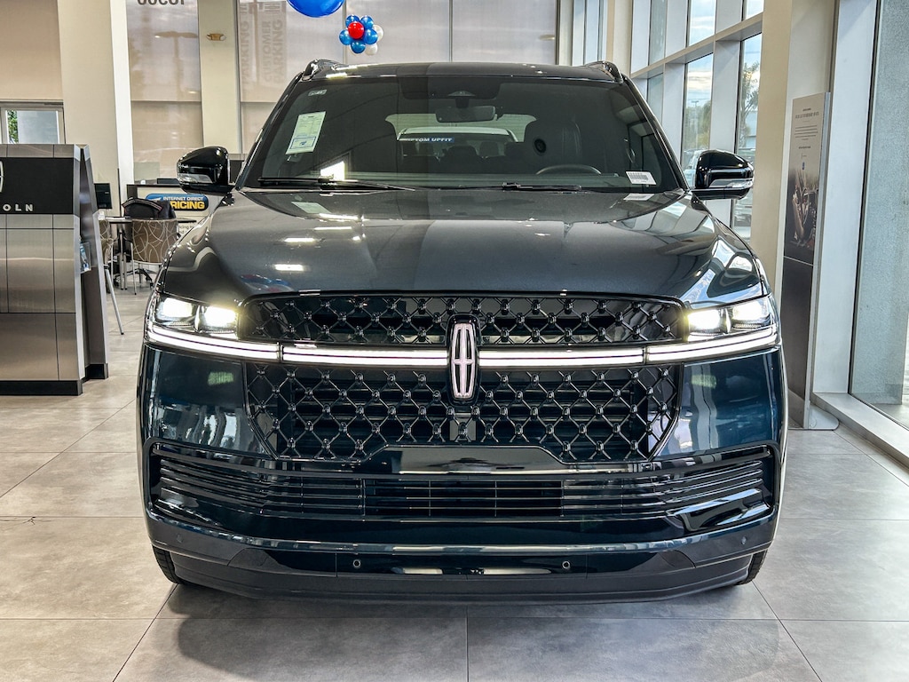 New 2026 Lincoln Navigator Reserve Reserve 4x4
