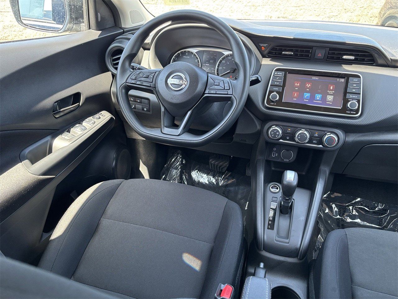 2025 Nissan KICKS PLAY Base - Photo 17