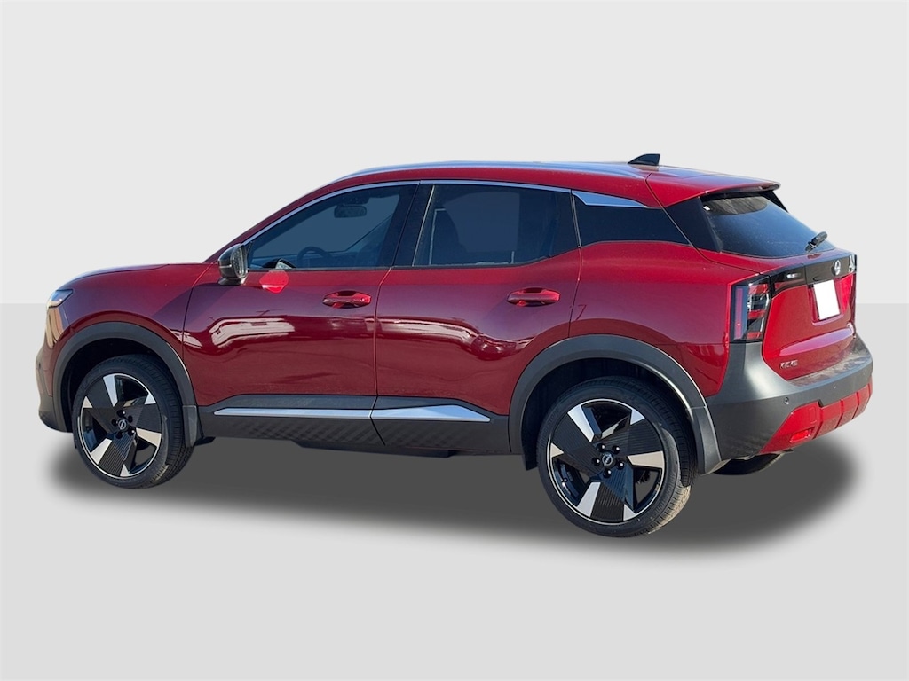 New 2026 Nissan Kicks SR SUV
