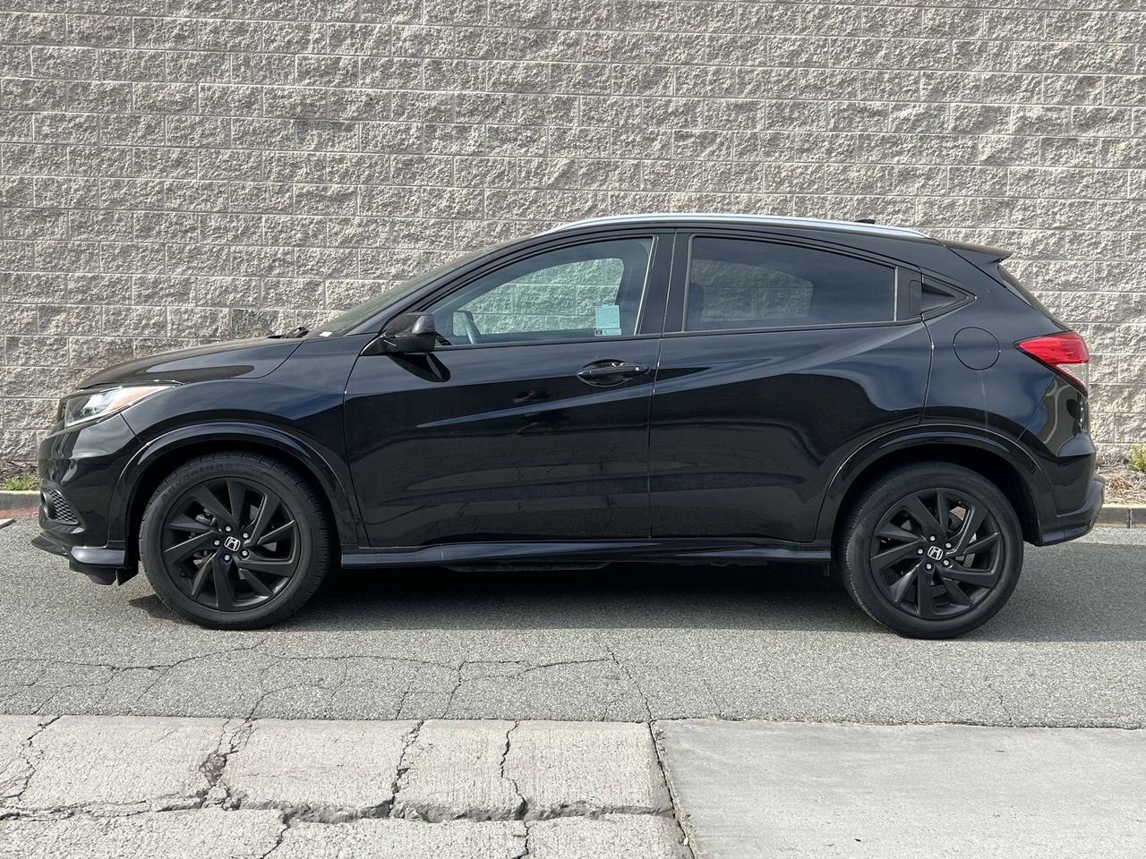 2022 Honda HR-V Sport photo 3