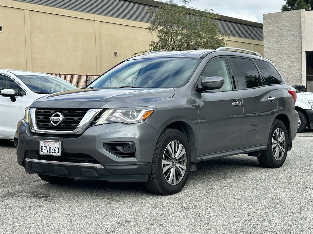 Used 2018 Nissan Pathfinder S SUV