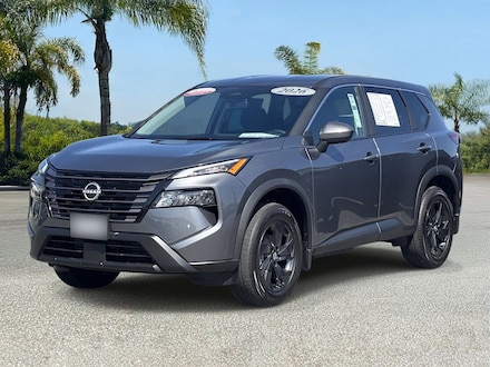 2026 Nissan Rogue SV SUV