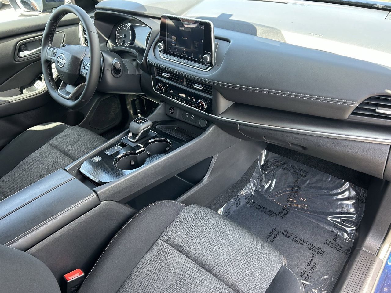 2026 Nissan Rogue SV photo 3