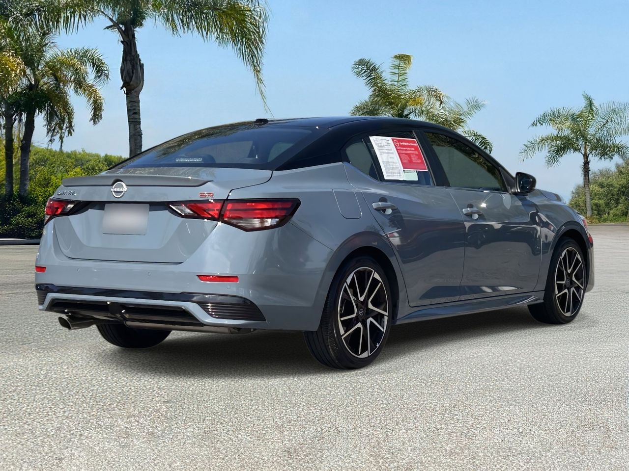 2025 Nissan Sentra SR photo 4