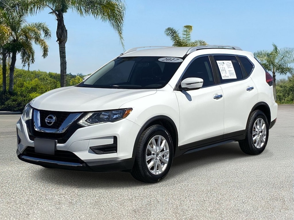 Used 2017 Nissan Rogue SV SUV