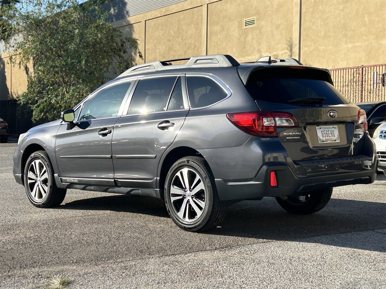 2018 Subaru Outback 2.5i photo 3