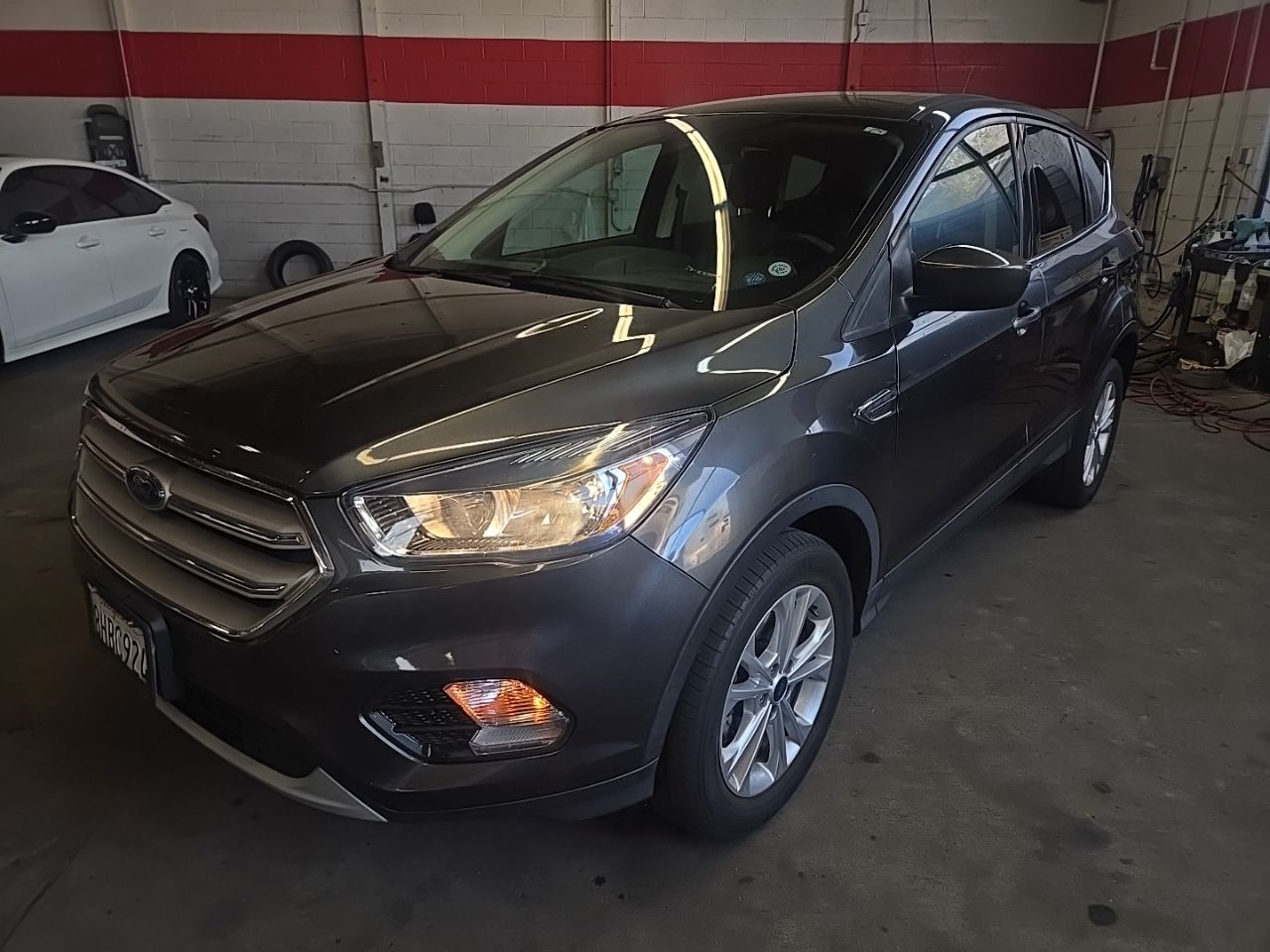 2019 Ford Escape SE's photo