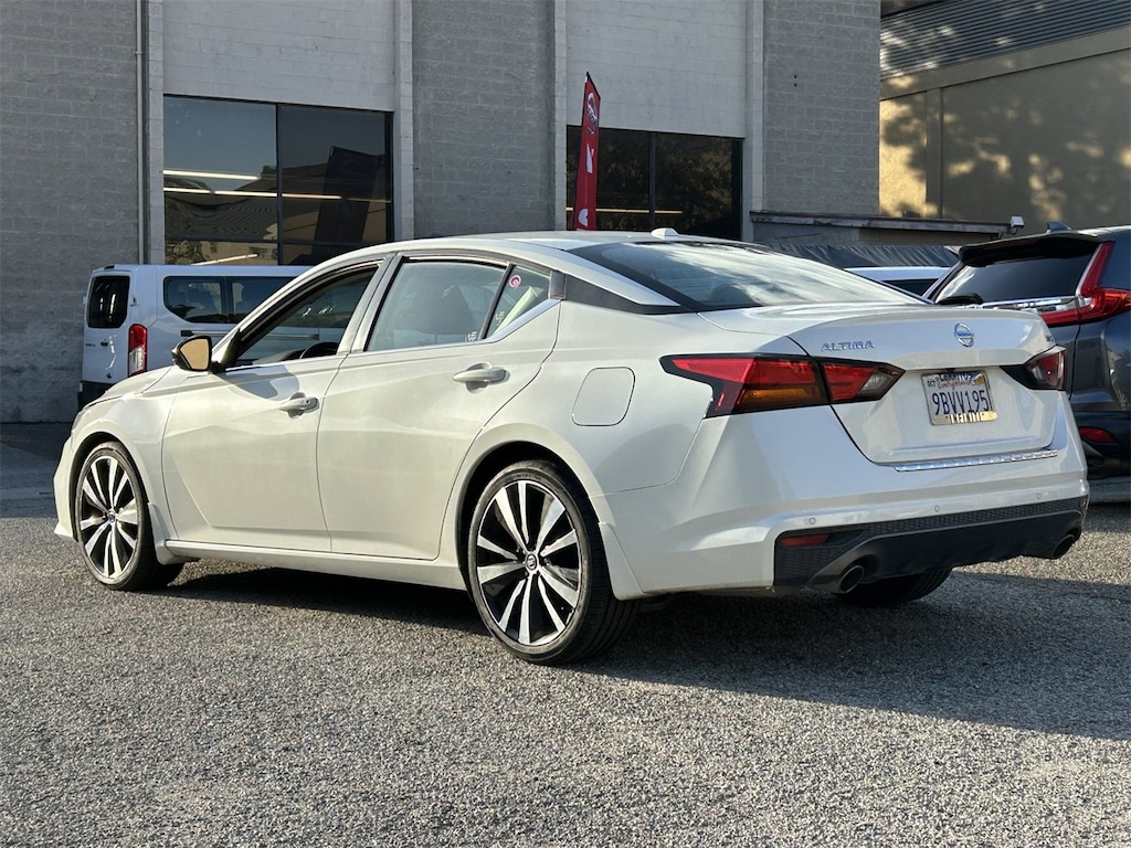 Certified 2022 Nissan Altima 2.5 SR Sedan