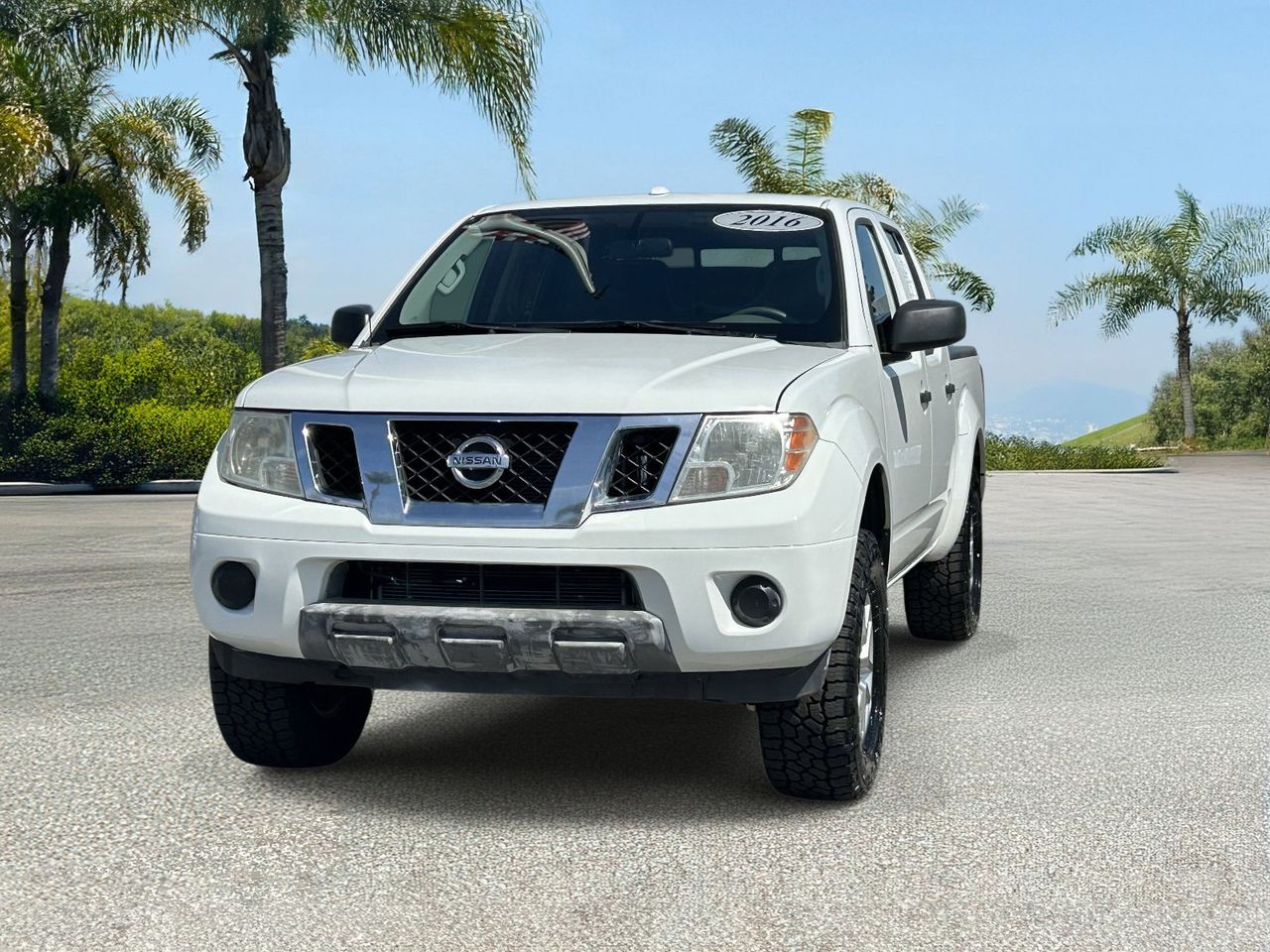 2016 Nissan Frontier SV photo 6