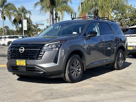 2026 Nissan Pathfinder SV SUV