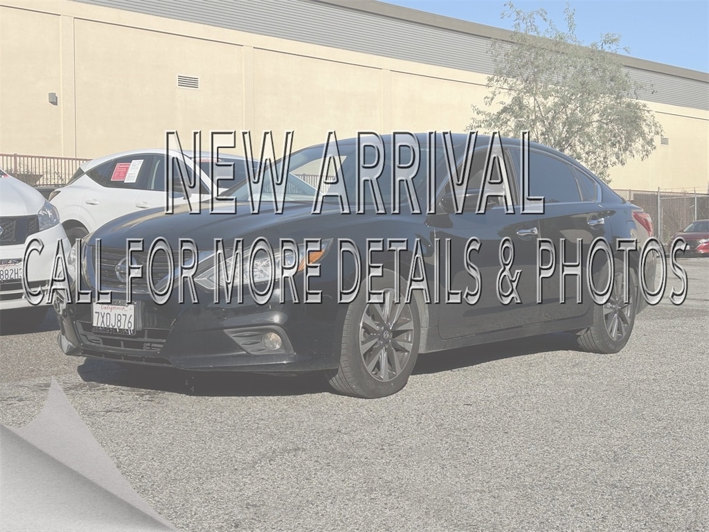 Certified 2017 Nissan Altima 2.5 SV Sedan