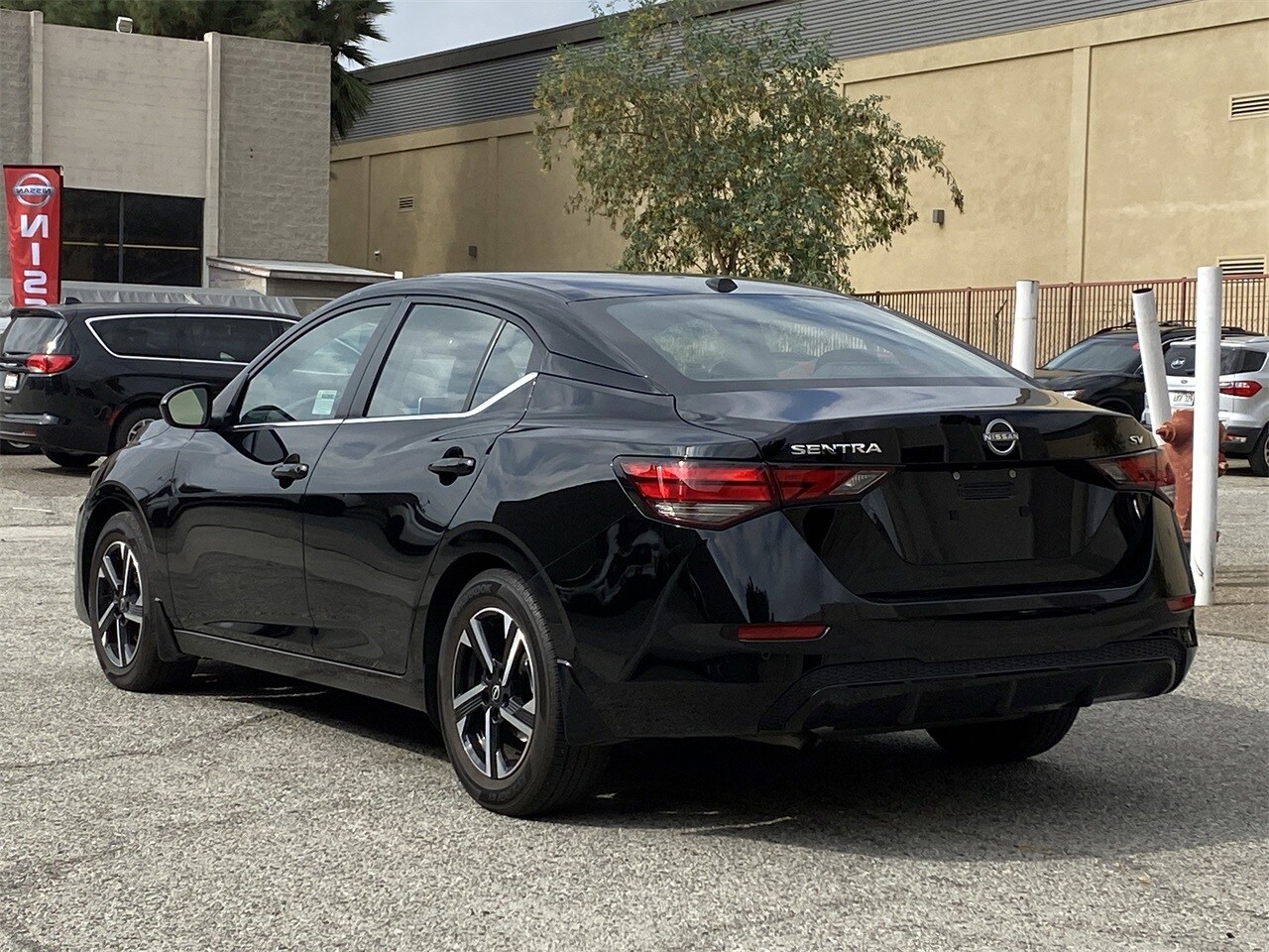 2024 Nissan Sentra SV photo 3
