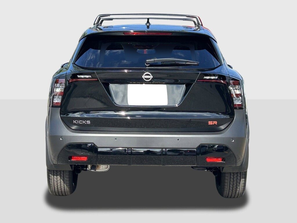 New 2026 Nissan Kicks SR SUV