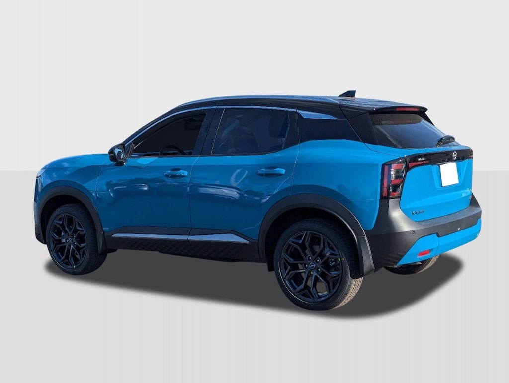 New 2026 Nissan Kicks SR SUV