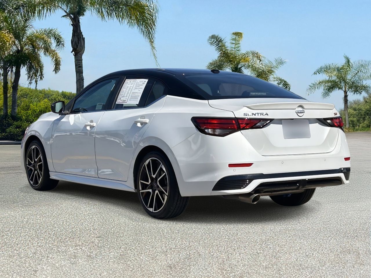 2025 Nissan Sentra SR photo 2