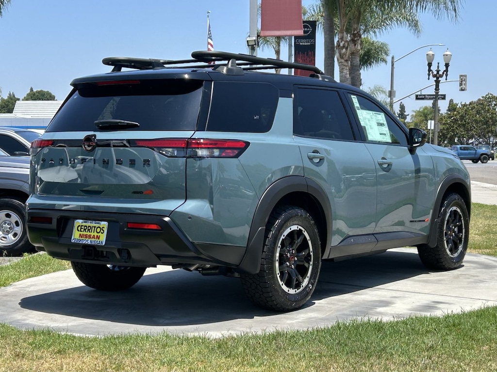 New 2026 Nissan Pathfinder Rock Creek SUV