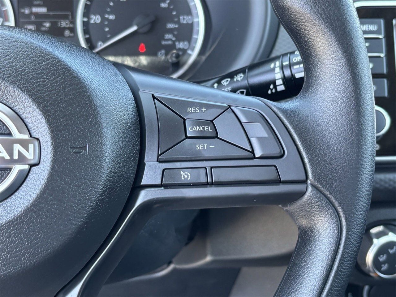 2025 Nissan KICKS PLAY Base - Photo 36