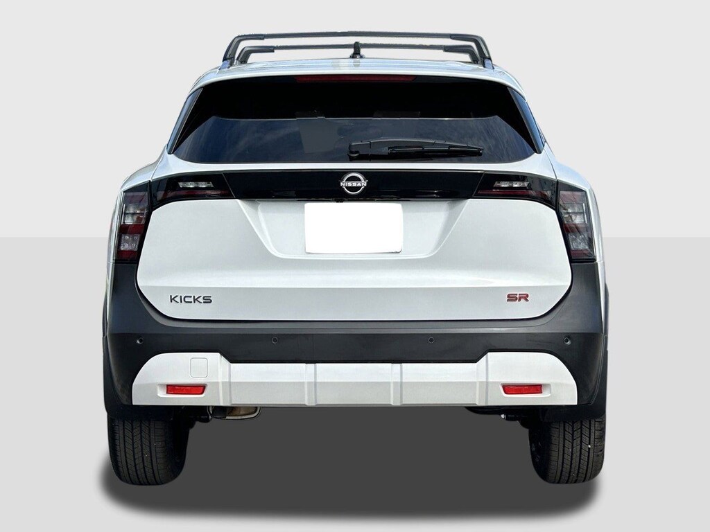 New 2026 Nissan Kicks SR SUV