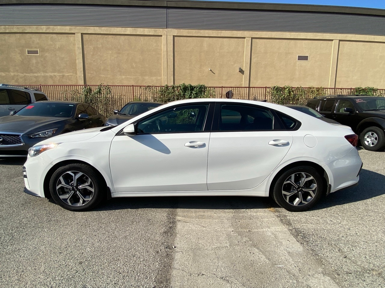 Used 2020 Kia FORTE LXS with VIN 3KPF24AD4LE174940 for sale in Cerritos, CA