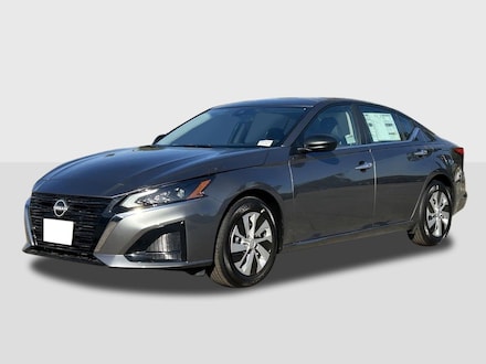 2025 Nissan Altima S Sedan