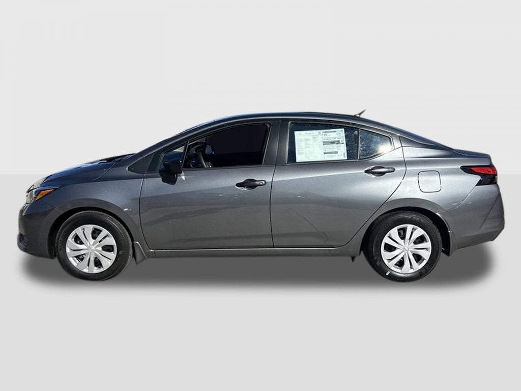 New 2025 Nissan Versa 1.6 S Sedan