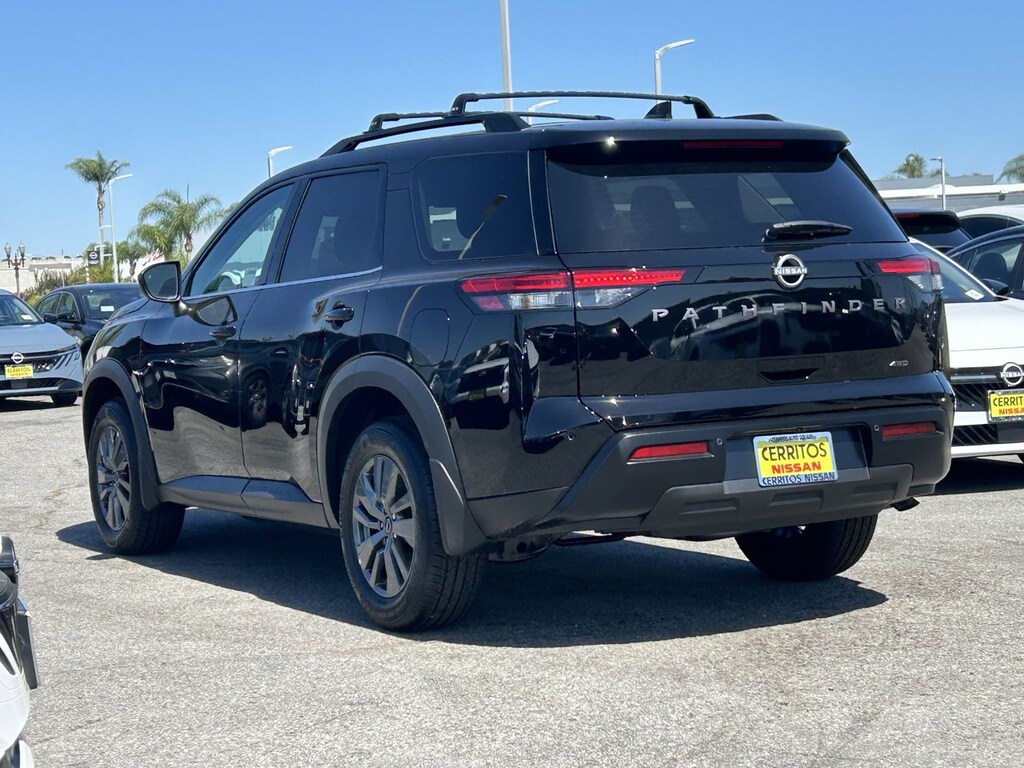 New 2026 Nissan Pathfinder SV SUV