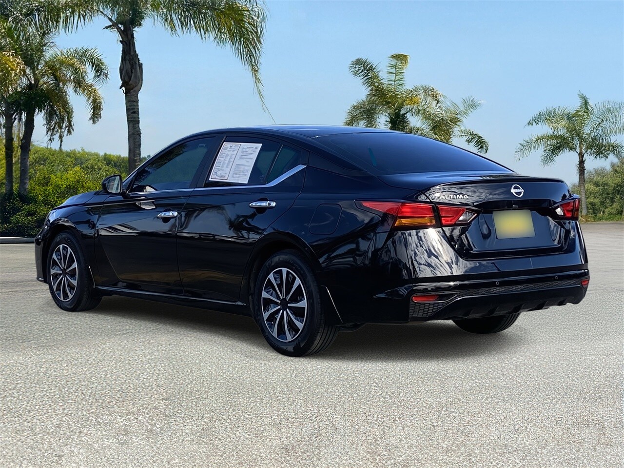 2024 Nissan Altima 2.5 S photo 2