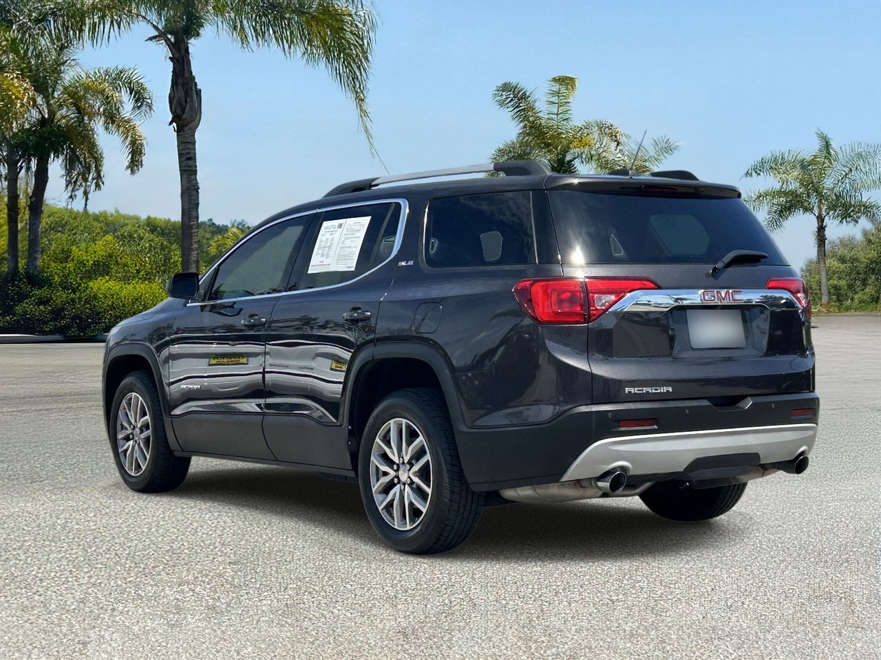 2017 GMC Acadia SLE-2 photo 2