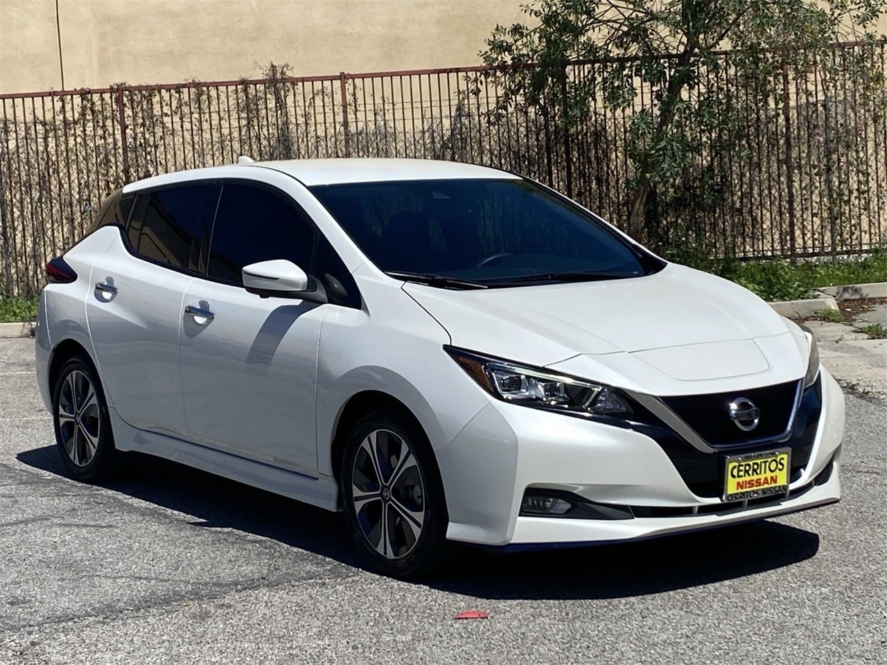 Used 2020 Nissan Leaf SL Plus with VIN 1N4BZ1DP6LC307077 for sale in Cerritos, CA