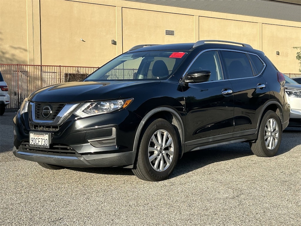 Certified 2018 Nissan Rogue SV SUV
