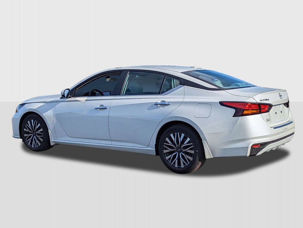 New 2026 Nissan Altima SV Sedan