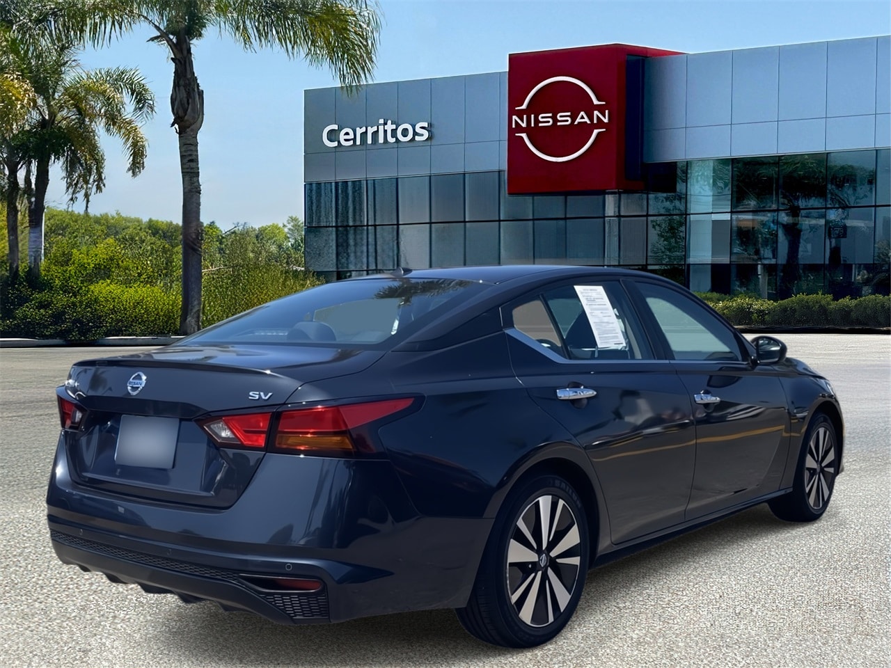 Used 2022 Nissan Altima SV with VIN 1N4BL4DV4NN359011 for sale in Cerritos, CA