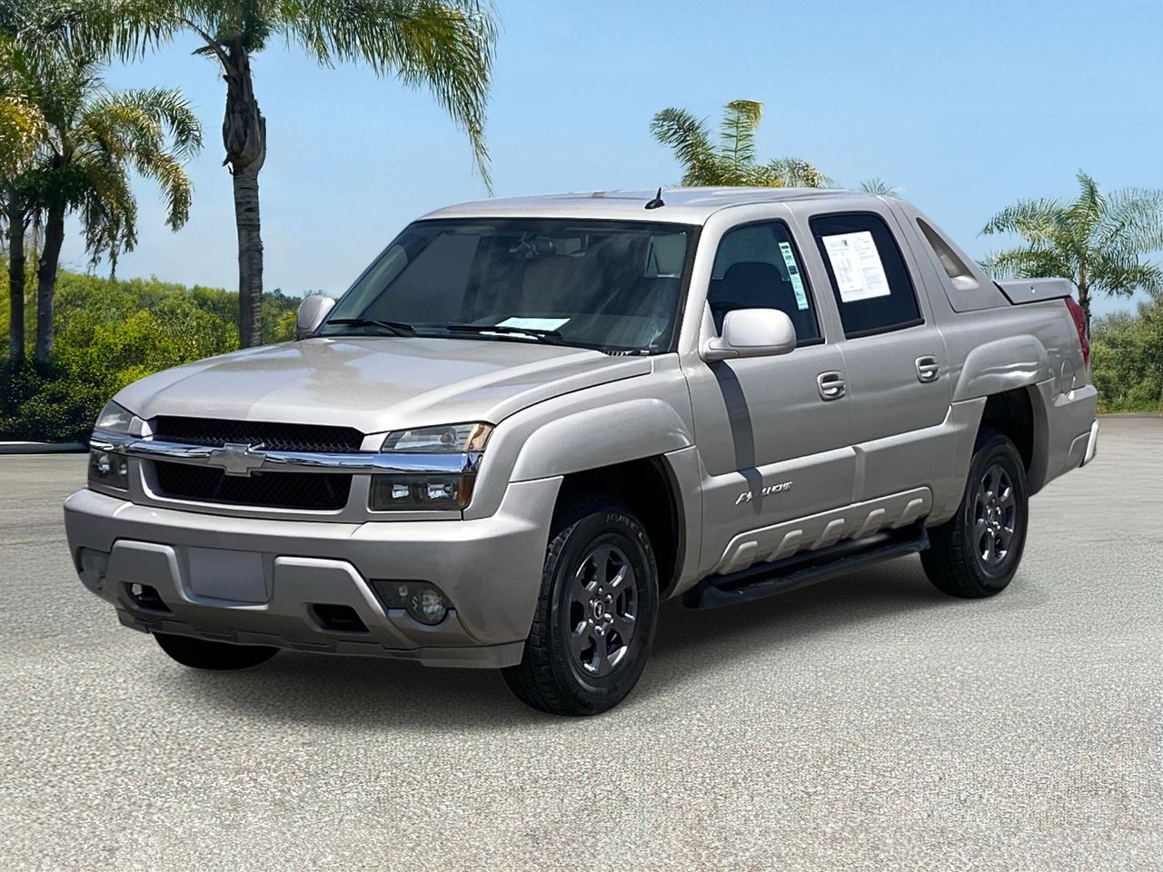 Silver Birch 2005 Chevrolet Avalanche Pickup Truck Rear-Wheel Drive 4-Speed Automatic Overdrive