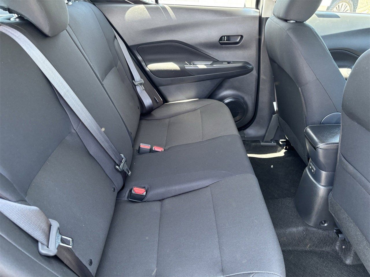 2025 Nissan KICKS PLAY Base - Photo 14