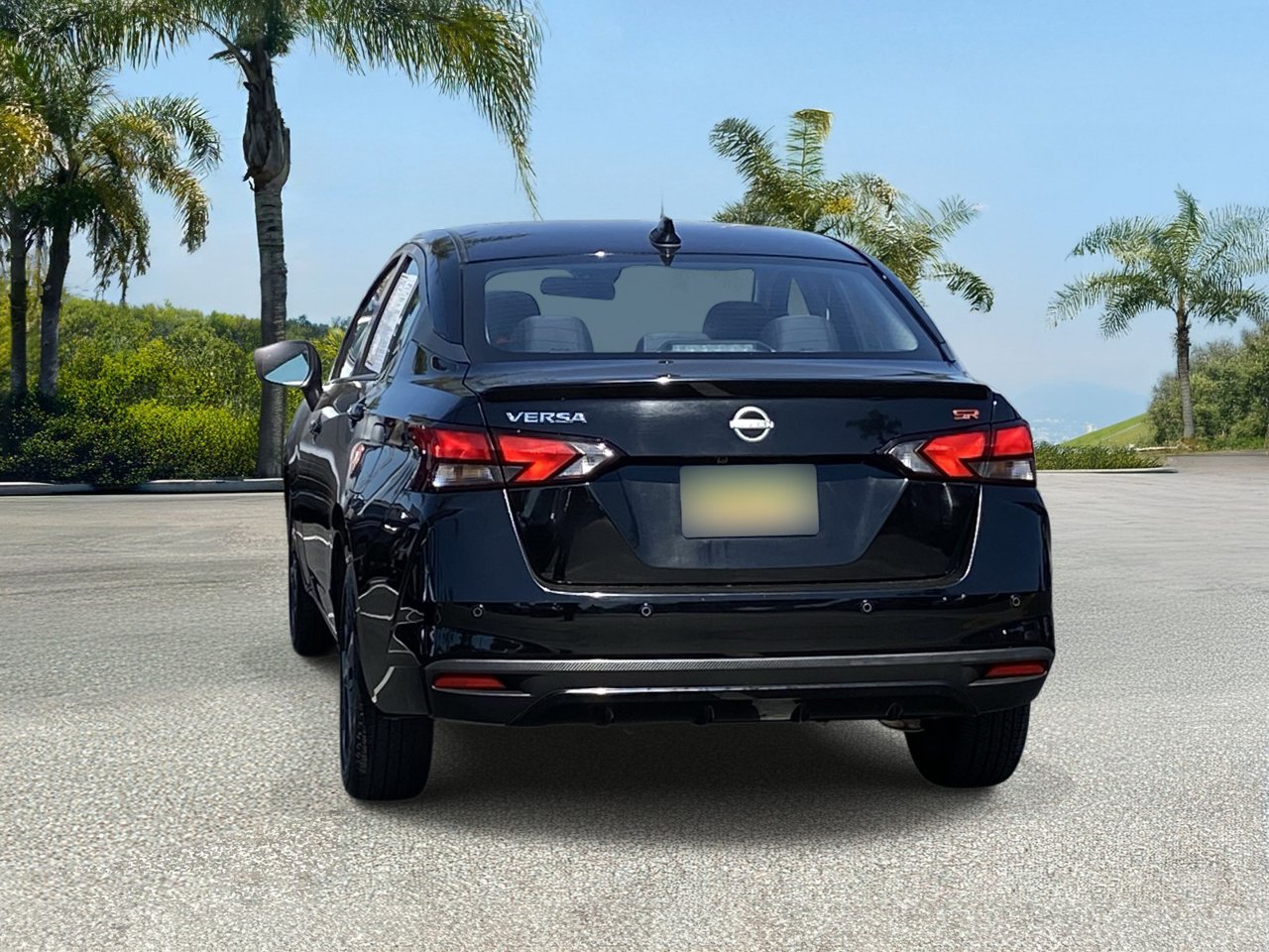 Certified 2024 Nissan Versa 1.6 SR Sedan