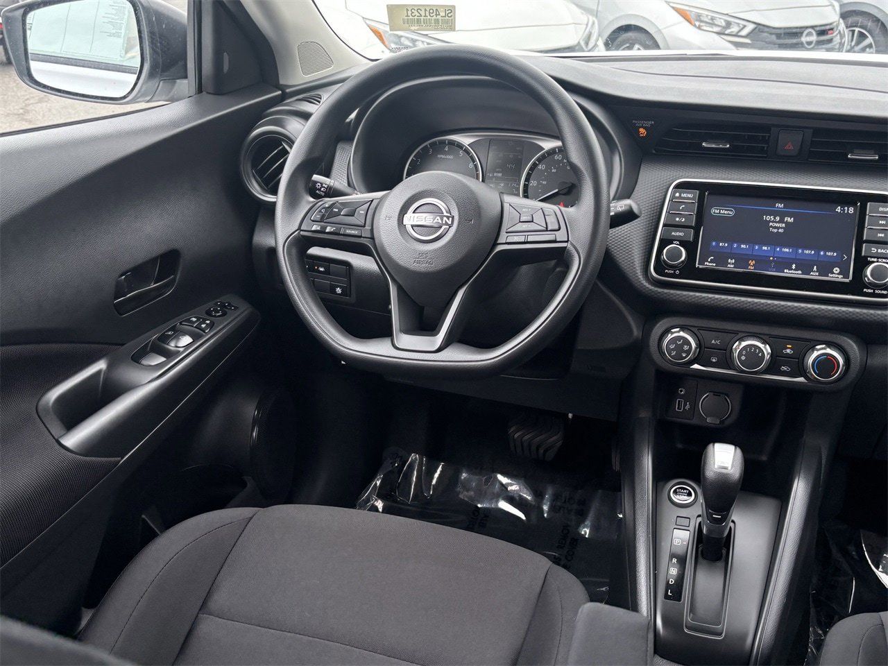2025 Nissan KICKS PLAY Base - Photo 17