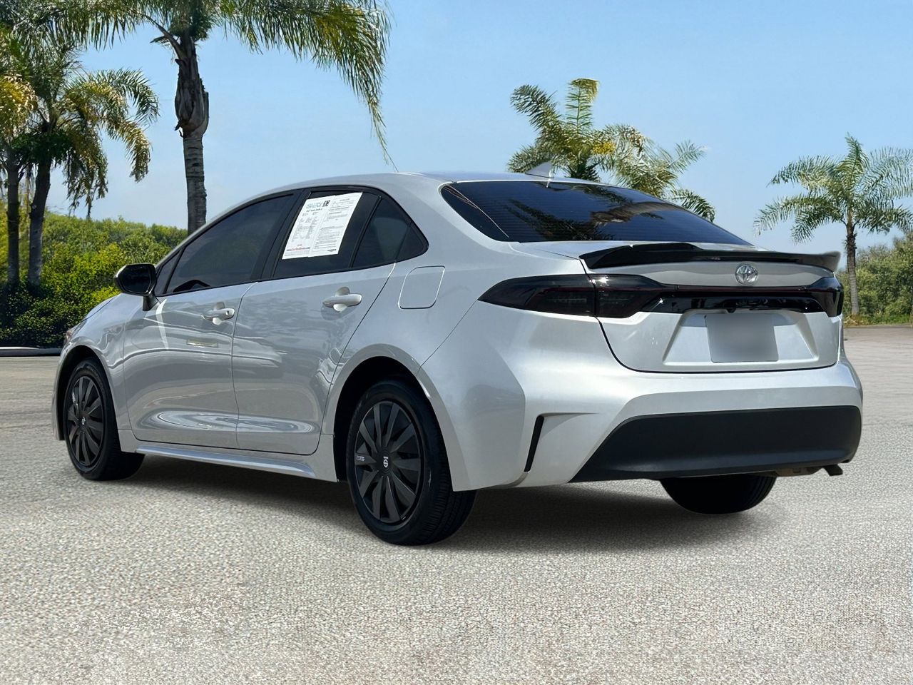2025 Toyota Corolla LE photo 2