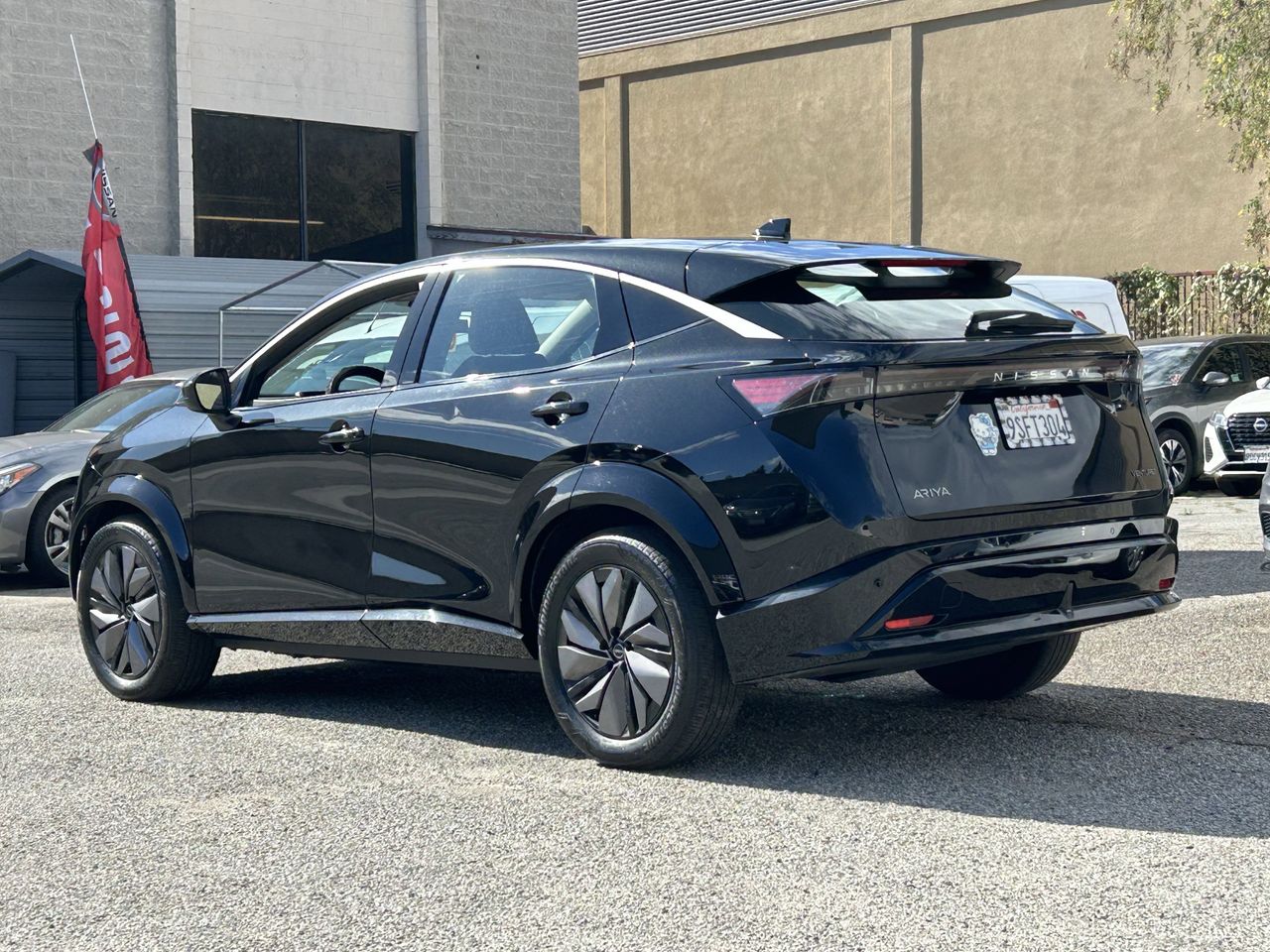 2024 Nissan ARIYA Venture+ photo 4