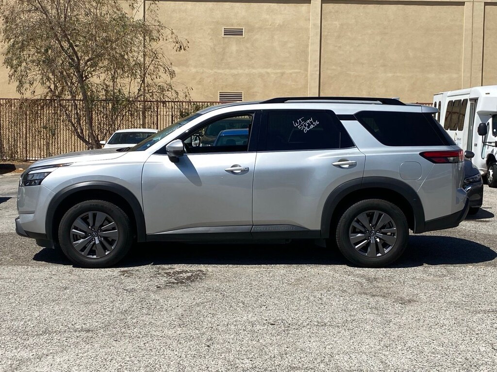 Certified 2024 Nissan Pathfinder SV SUV