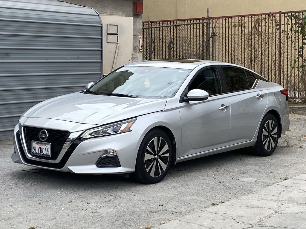 Certified 2021 Nissan Altima 2.5 SV Sedan