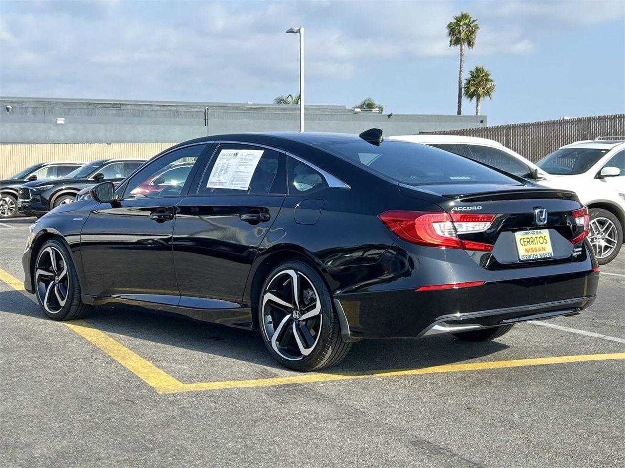 Used 2022 Honda Accord Hybrid Sport with VIN 1HGCV3F22NA035098 for sale in Cerritos, CA