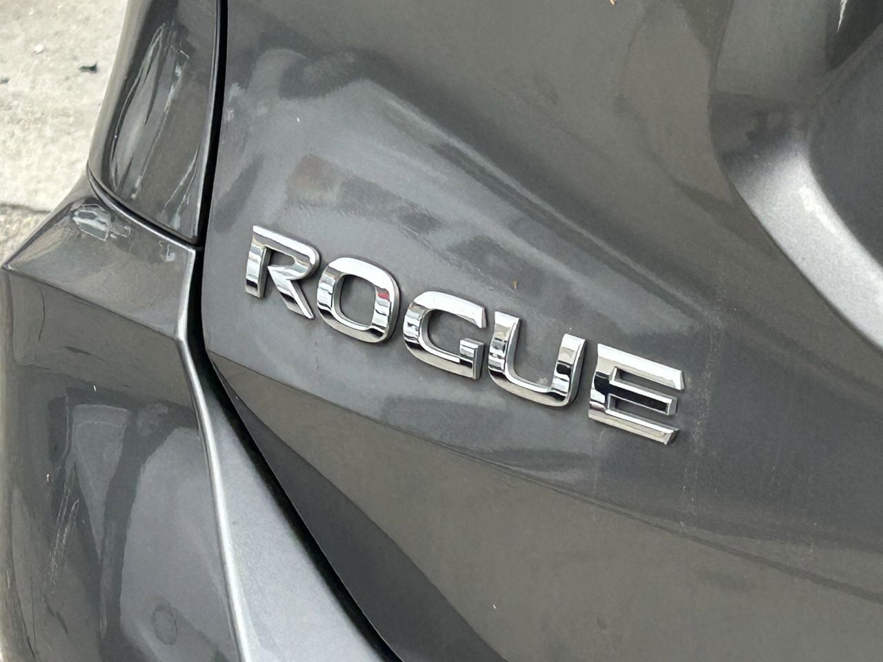 2019 Nissan Rogue S photo 6