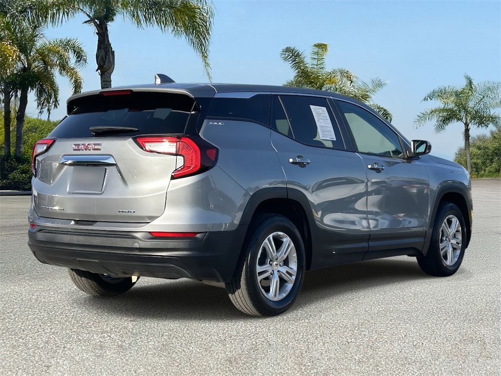 Used 2024 GMC Terrain SLE SUV